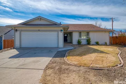 2050 Stardust St, Reno, NV 89503