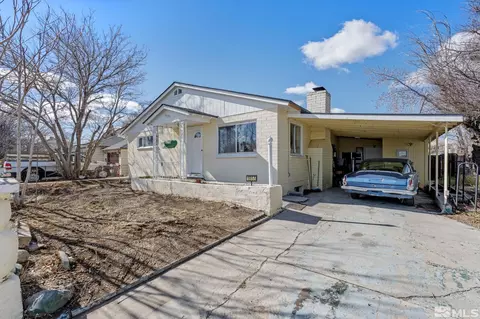 1855 Desna St, Reno, NV 89512