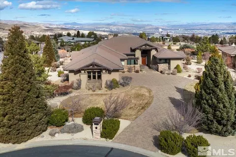 5699 Winged Foot Ct, Reno, NV 89511