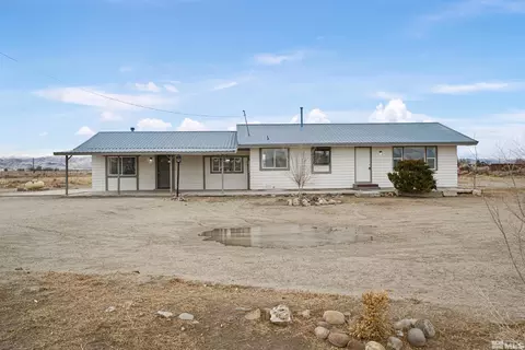 21 Spence Ln, Yerington, NV 89447