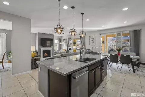 1860 Dutch Draft Dr, Reno, NV 89521 photo 11