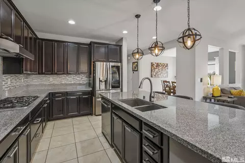 1860 Dutch Draft Dr, Reno, NV 89521 photo 10