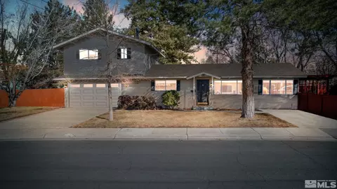 440 Shamrock Ln, Reno, NV 89509