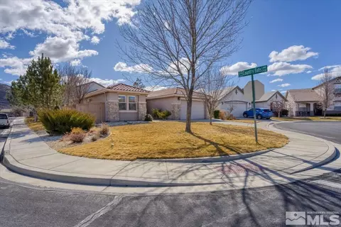 2558 Country Falls Ln, Reno, NV 89521
