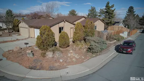 6421 Flower St, Reno, NV 89506