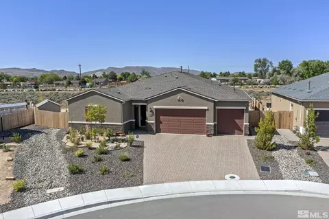 2220 Deschutes Dr, Sparks, NV 89436