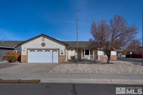 984 Julia Ln, Fernley, NV 89408