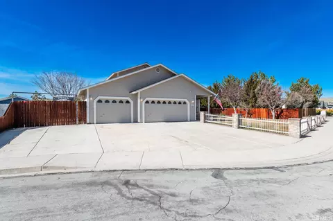157 Cecilia Ct, Sparks, NV 89441