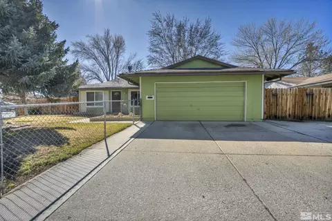 930 Ralph Ct, Sparks, NV 89434