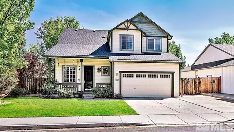1905 Spring Blossom Ct, Sparks, NV 89434