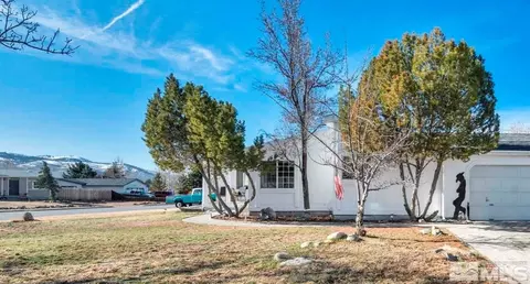 17345 Sunbird Ln, Reno, NV 89508