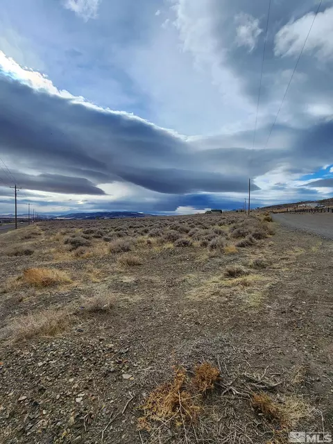 2195 Ramsey Cutoff, Silver Springs, NV 89429