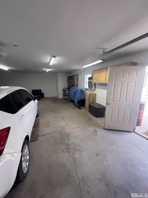 5360 Vanessa Dr, Fallon, NV 89406 photo 4
