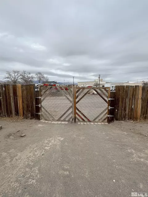 240 E Cedar St, Fernley, NV 89408 photo 19
