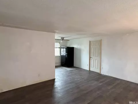 240 E Cedar St, Fernley, NV 89408 photo 4