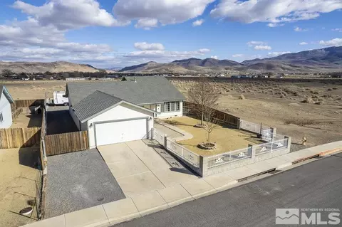 2190 Kadden Way, Dayton, NV 89403