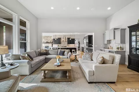 4045 Whispering Pine Loop, Reno, NV 89519 photo 6