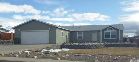 4020 Moon Ln, Winnemucca, NV 89445