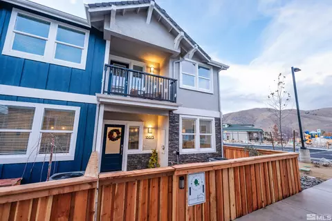 18673 Village Center Dr #13, Reno, NV 89508
