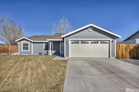302 Wildrose Ct, Fernley, NV 89408