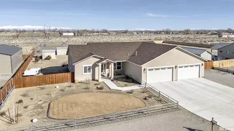 1936 Davis Ln, Fallon, NV 89406