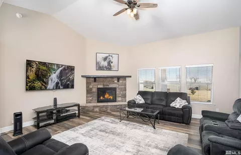 1936 Davis Ln, Fallon, NV 89406 photo 6