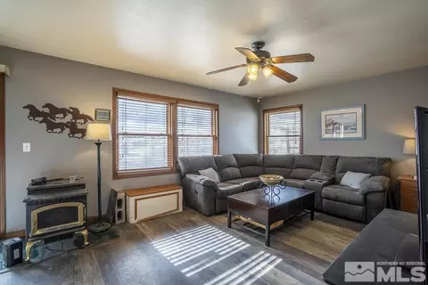 21805 Adobe Rd, Reno, NV 89521 photo 5