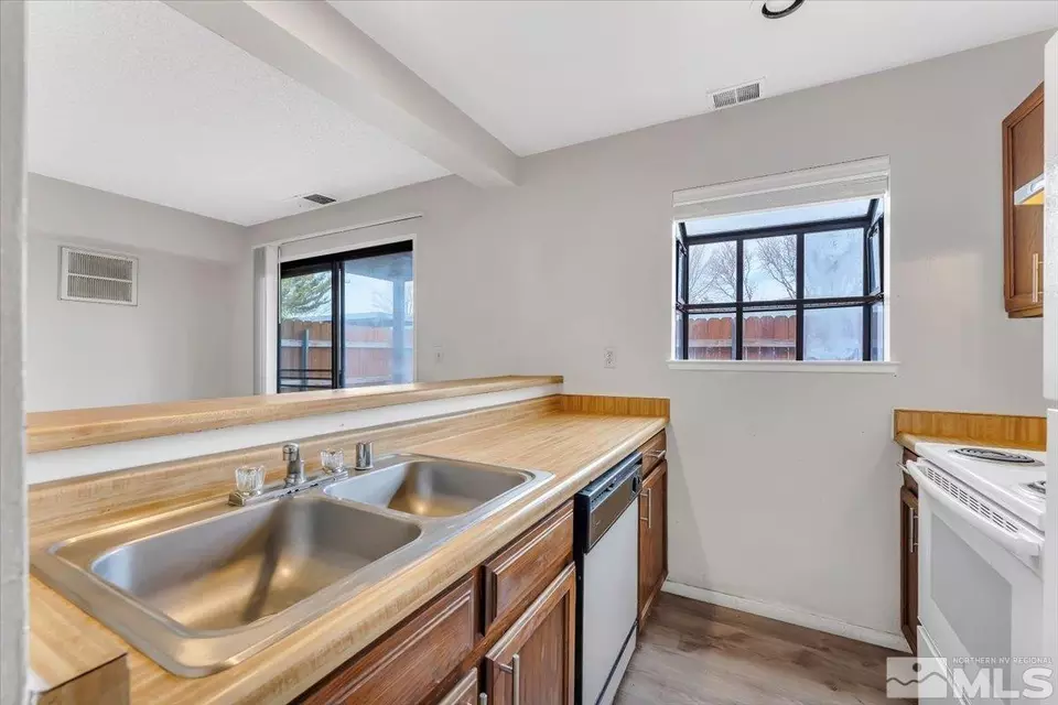  2229 Kietzke Ln UNIT F, Reno, NV 89502 photo 7