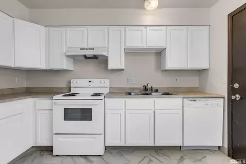 1402 E 9th St #2, Reno, NV 89512 photo 4