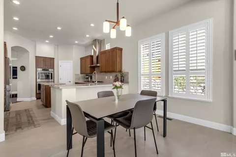 2486 Range View Ct, Reno, NV 89519 photo 17