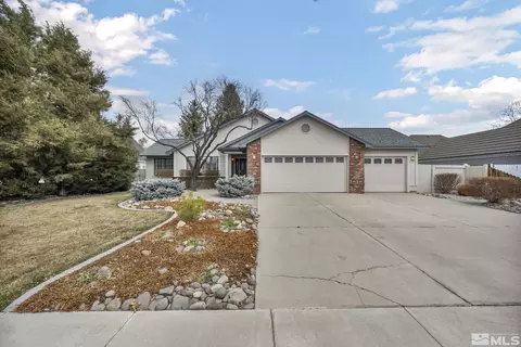 1642 Zaldia Dr, Minden, NV 89423