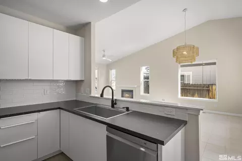 8732 River Front Ct, Reno, NV 89523 photo 8