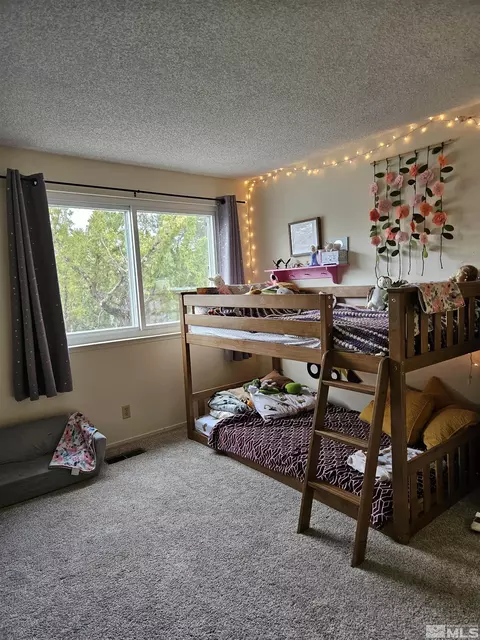 4190 Spring, Reno, NV 89502 photo 2
