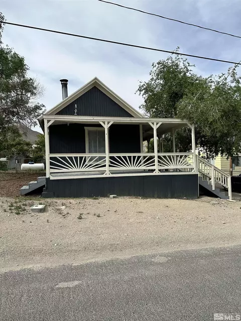 441 Florence Ave, Tonopah, NV 89049