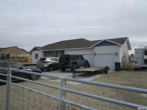 1422 Skyridge Dr, Fallon, NV 89406 photo 2