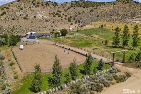 160-180 Quarterhorse Cir, Reno, NV 89508