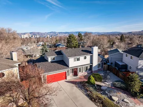 2170 Cobblestone, Reno, NV 89503 photo 4