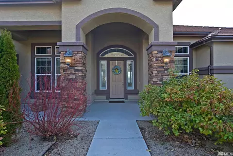490 Spanish Sand Dr, Sparks, NV 89441