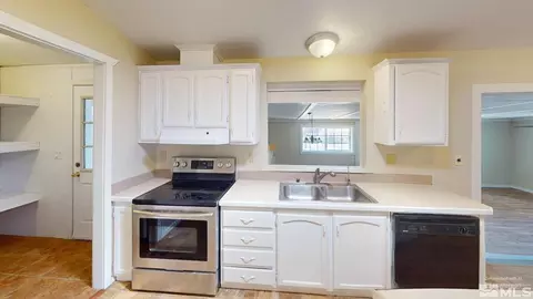 5171 Caleb Dr, Fallon, NV 89406