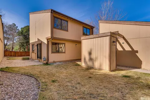 350 E Riverview Cir, Reno, NV 89509 photo 4