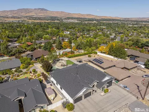 1865 Berkeley Dr, Reno, NV 89509 photo 5