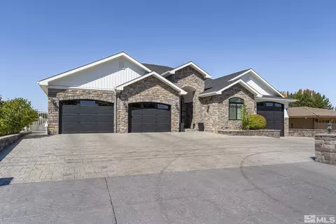 1865 Berkeley Dr, Reno, NV 89509 photo 2