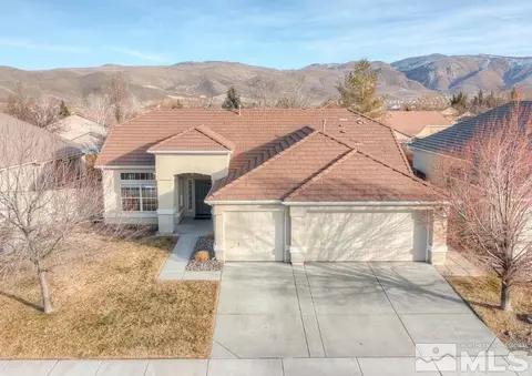 9536 Rockcrawler Dr, Reno, NV 89521