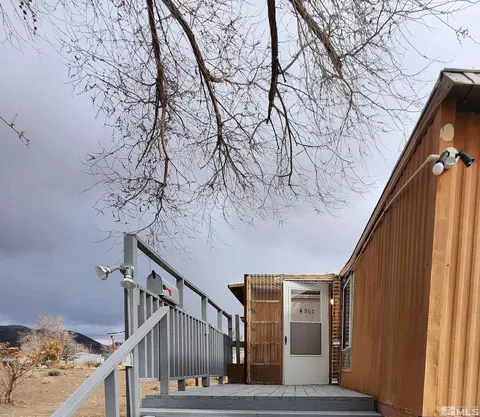 4960 Cheyenne Trl, Stagecoach, NV 89429