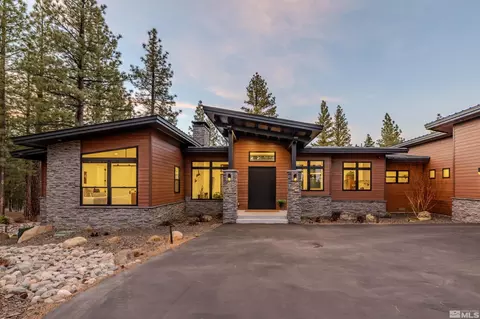 4635 Joy Lake Rd, Reno, NV 89511