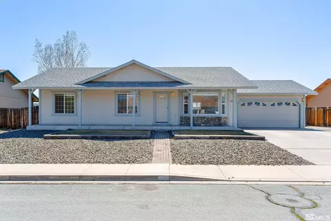 1422 Rosy Finch Dr, Sparks, NV 89441