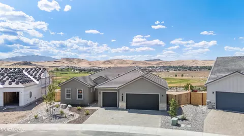 1325 Silver View Cir, Sparks, NV 89436