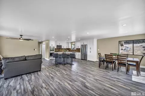 321 Eugenia Ct, Stateline, NV 89449 photo 12