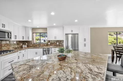 321 Eugenia Ct, Stateline, NV 89449 photo 8