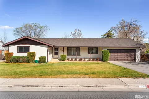1680 Hunter Lake Dr, Reno, NV 89509